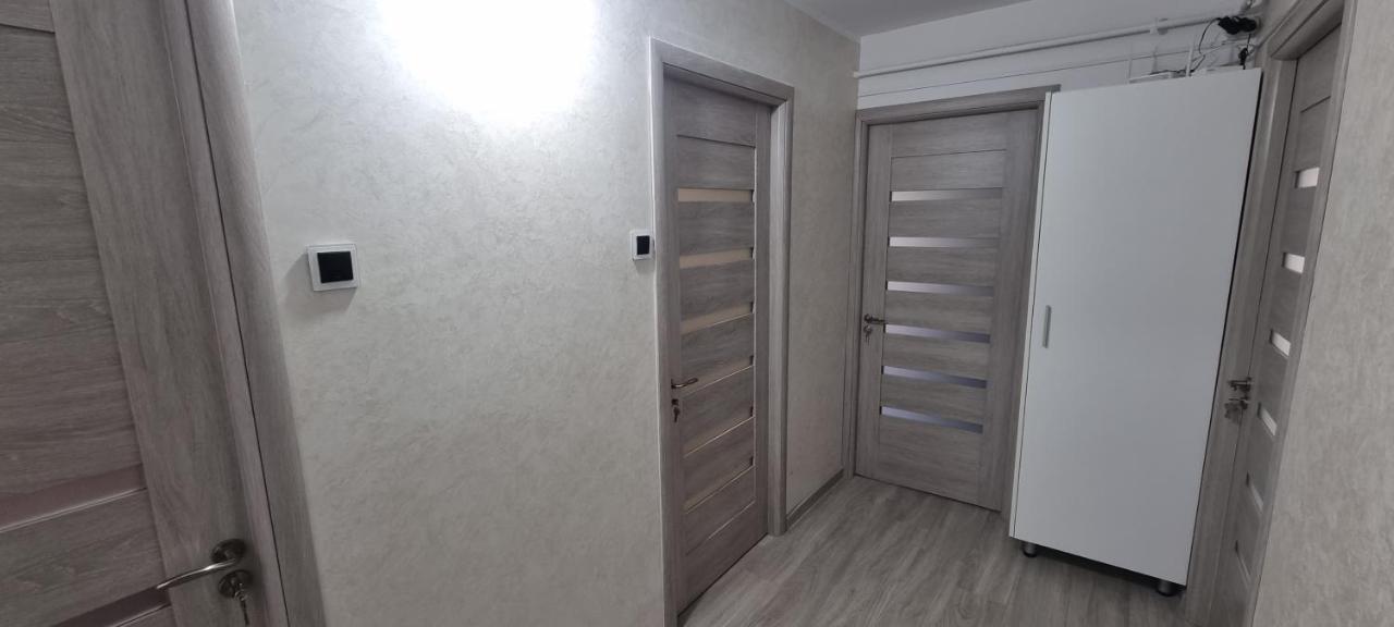 Ilona Apartament 3 Camere Ramnicu Valcea Luaran gambar
